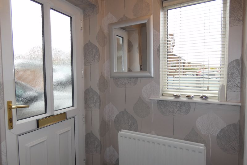 Entrance Porch- click for photo gallery